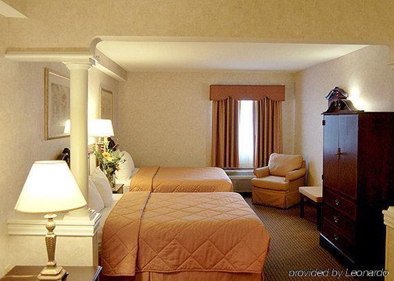 Fairfield & By Marriott Lenox/berkshires Great Barrington