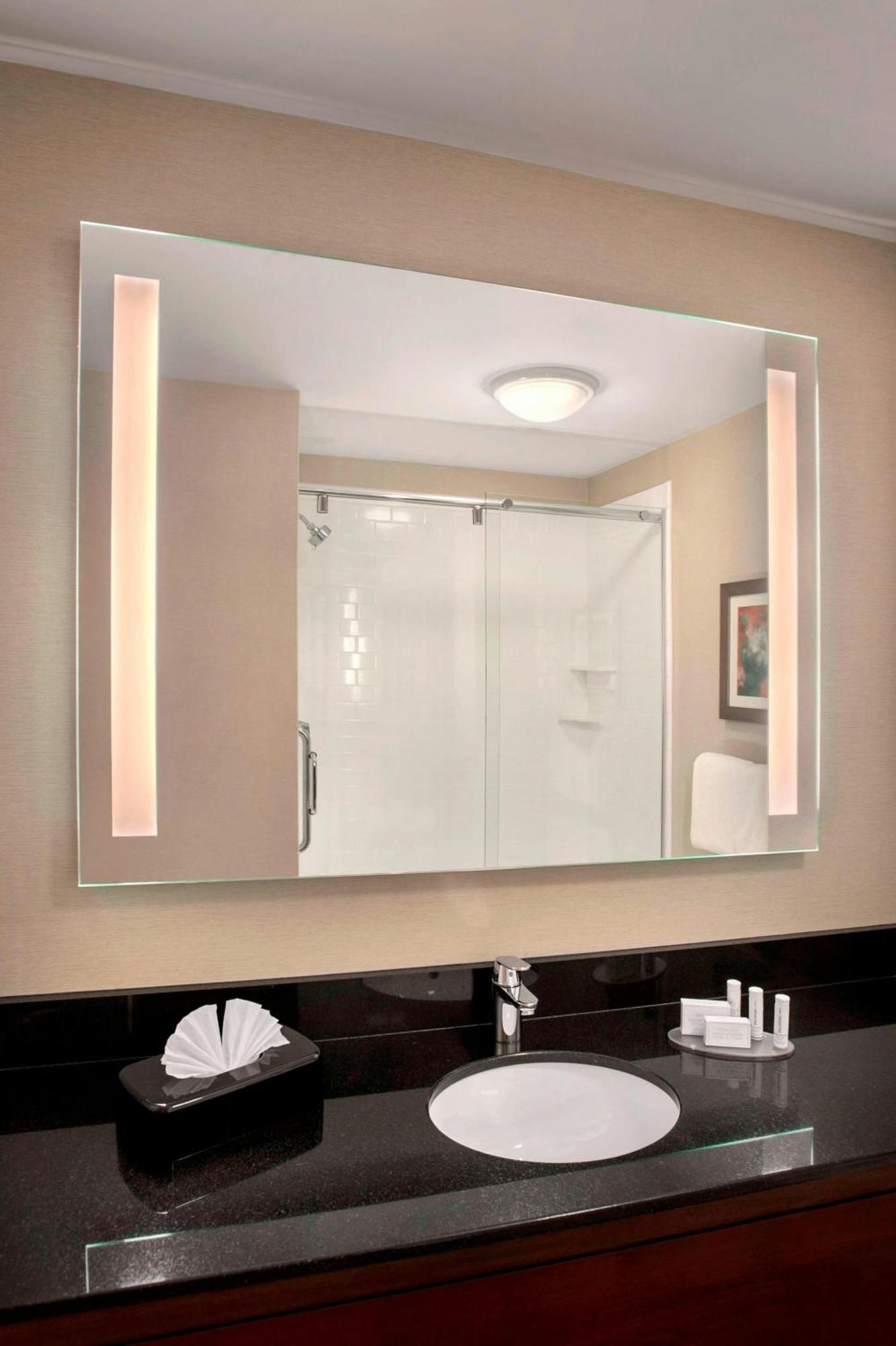 Fairfield & By Marriott Lenox/berkshires Hotel