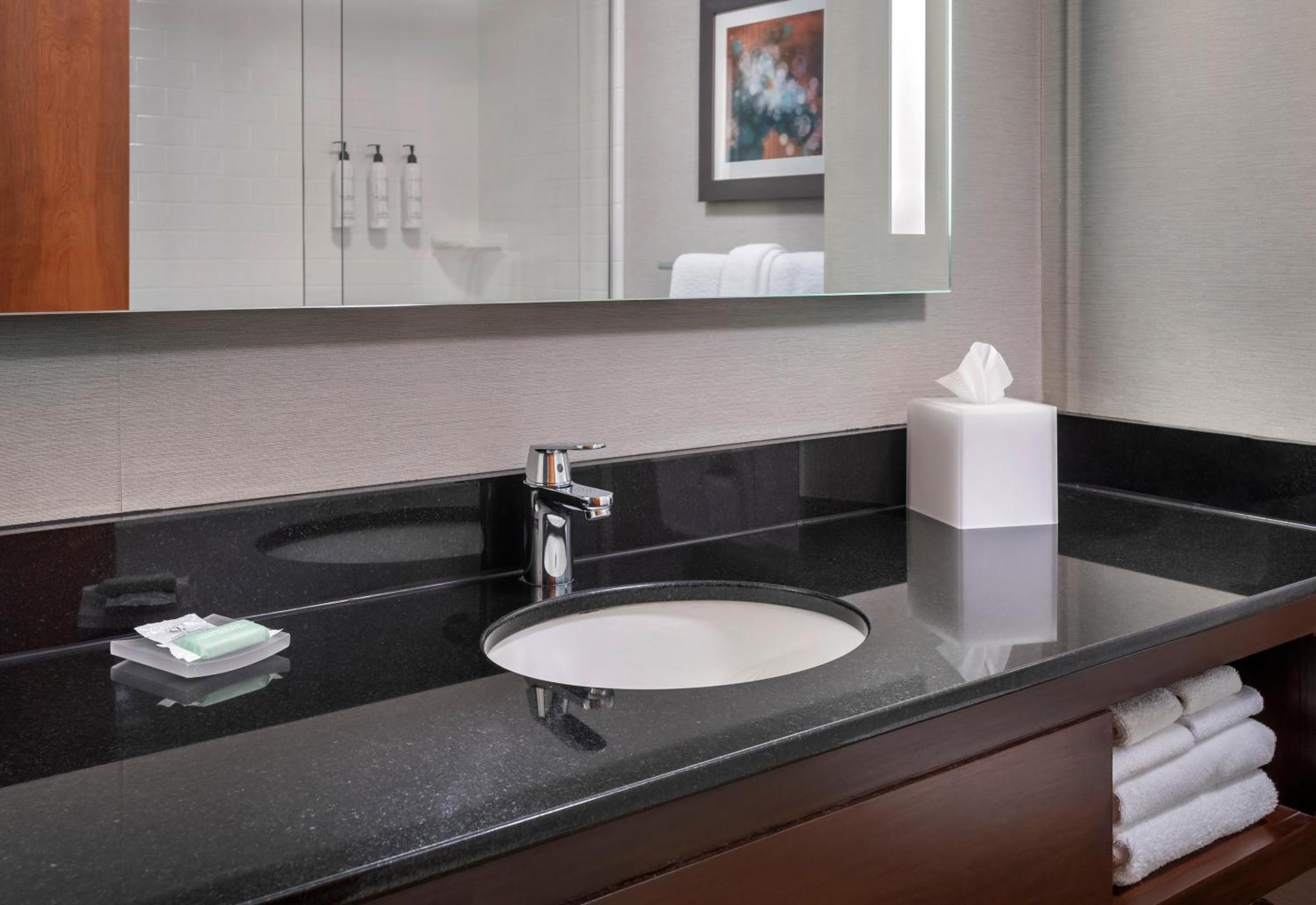 Hotel Fairfield & By Marriott Lenox/berkshires