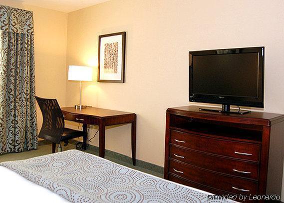 Hotel Fairfield & By Marriott Lenox/berkshires 3*
